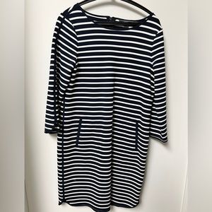 Lands end navy striped dress